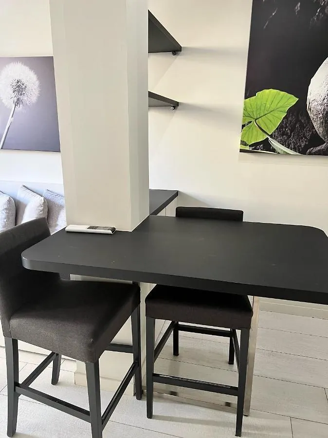 Charmant Appartement Port Lympia - Nizza Appartamento